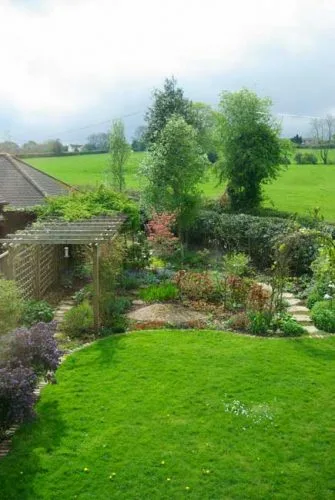 The newly divided and planted up garden from Weatherstaff garden design software